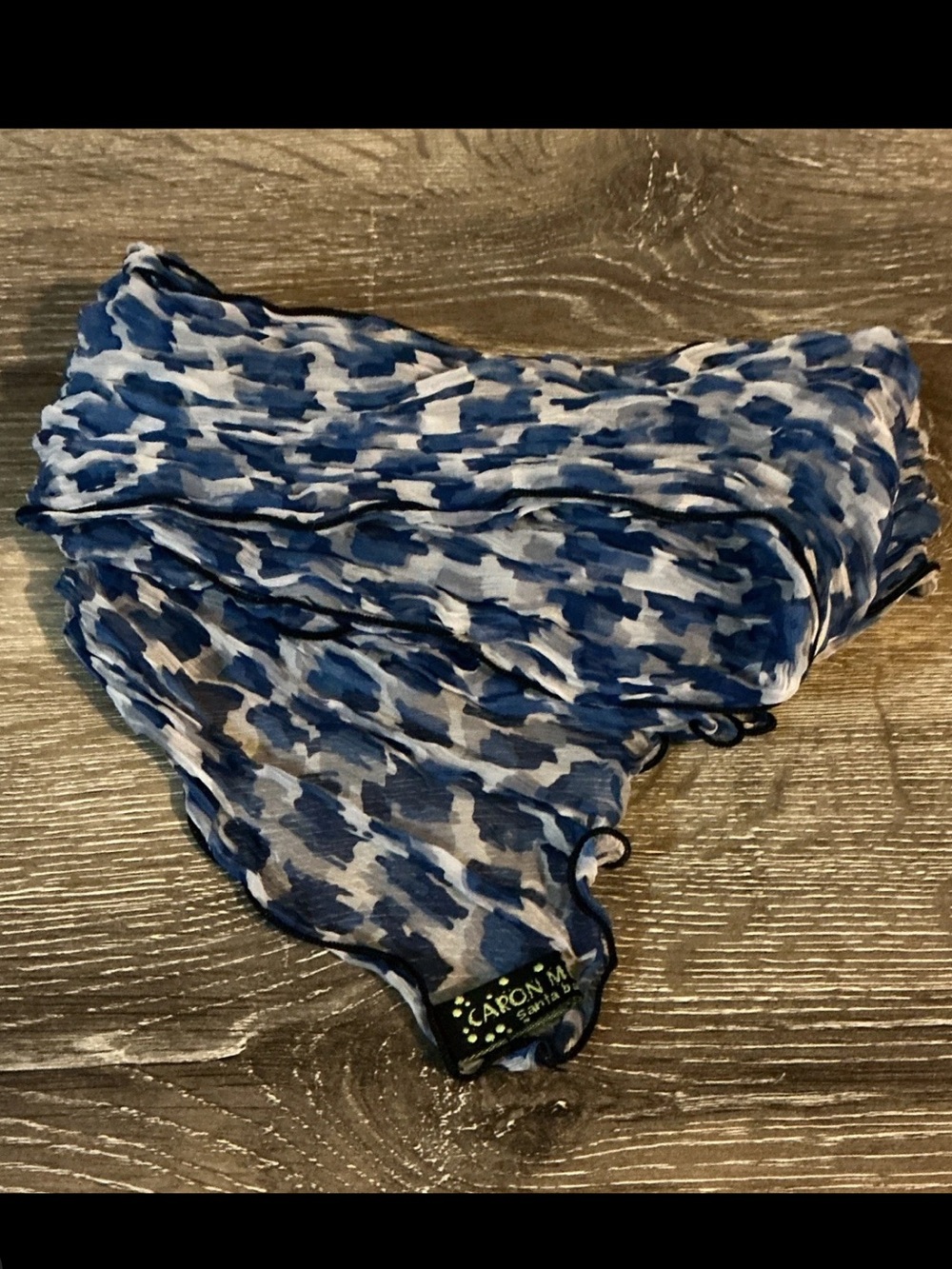 Caron Miller Santa Bárbara Blue White Gray Patterned Lightweight Scarf 9.5 x 71